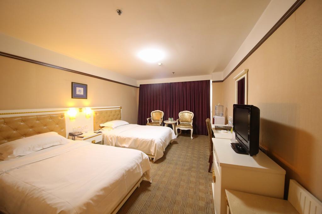 Yantai Asia Hotel Esterno foto
