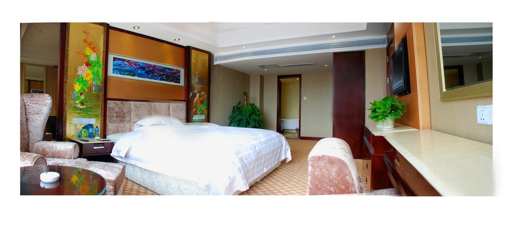 Yantai Asia Hotel Esterno foto