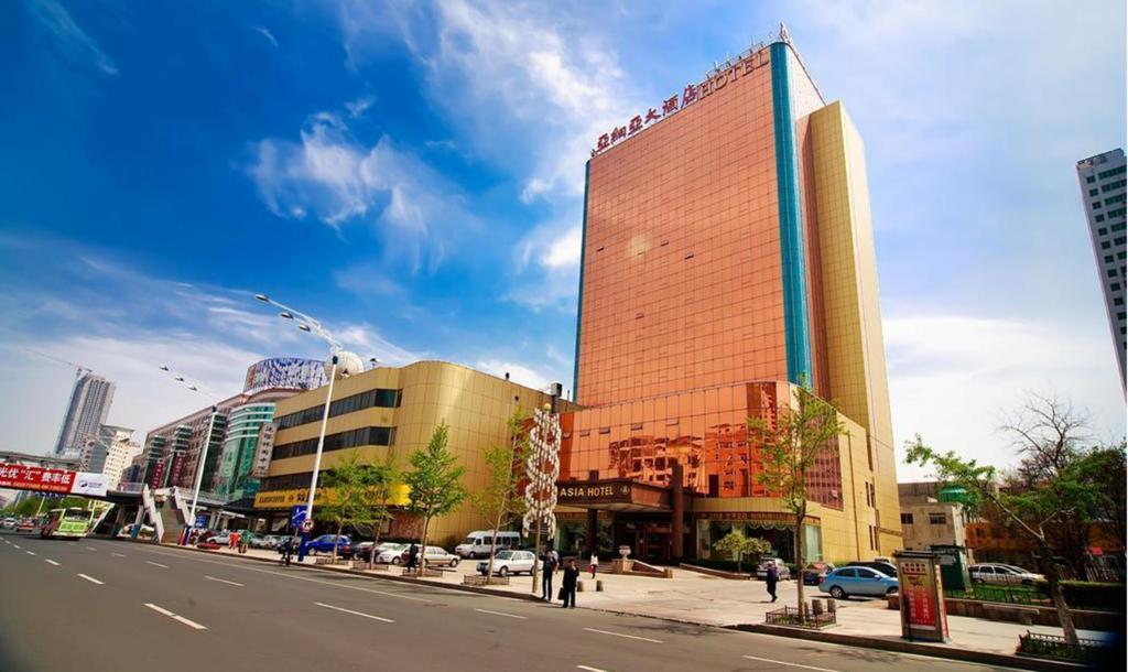Yantai Asia Hotel Esterno foto