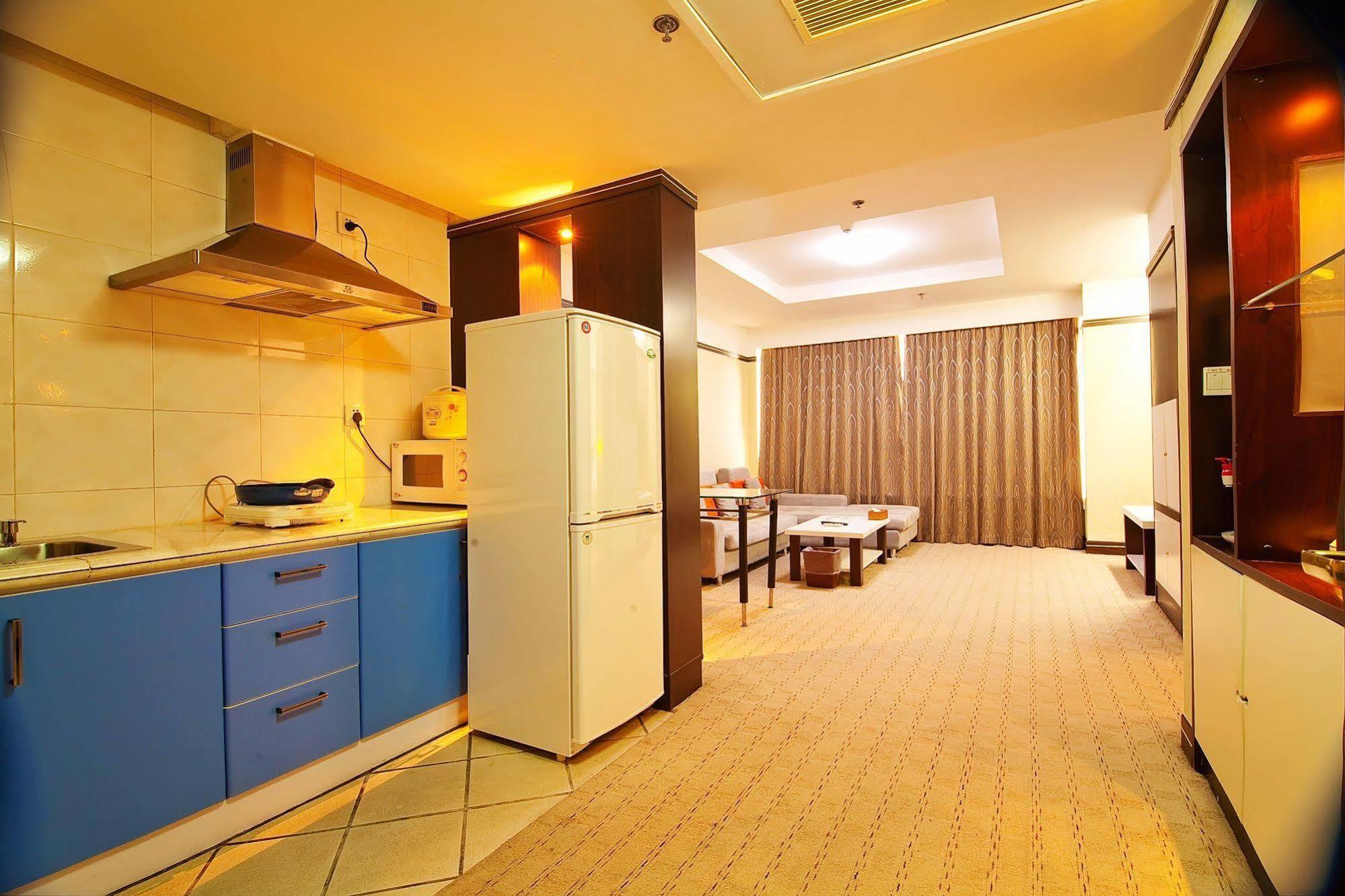 Yantai Asia Hotel Esterno foto